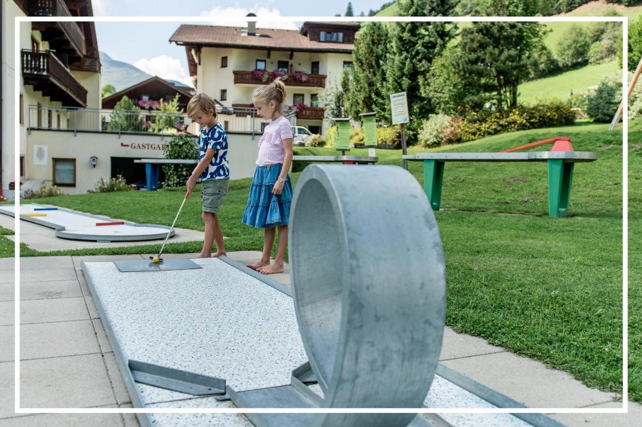 Gutshof - Urlaubsresort Hafele Sankt Jakob in Defereggen Exterior foto